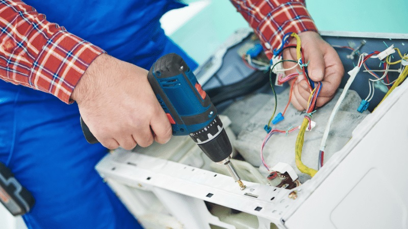 Kula Westinghouse Westinghouse çamaşır makinesi kart tamiri – Su almama arızası orijinal parça ile giderildi. - Teknik servis örneği